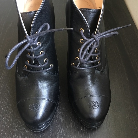 CHANEL Leather Ankle Booties - Picture 4 of 8